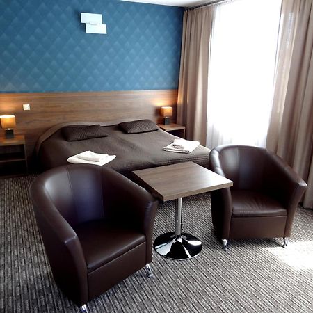 Hotel Krystyna 什奇特诺 外观 照片