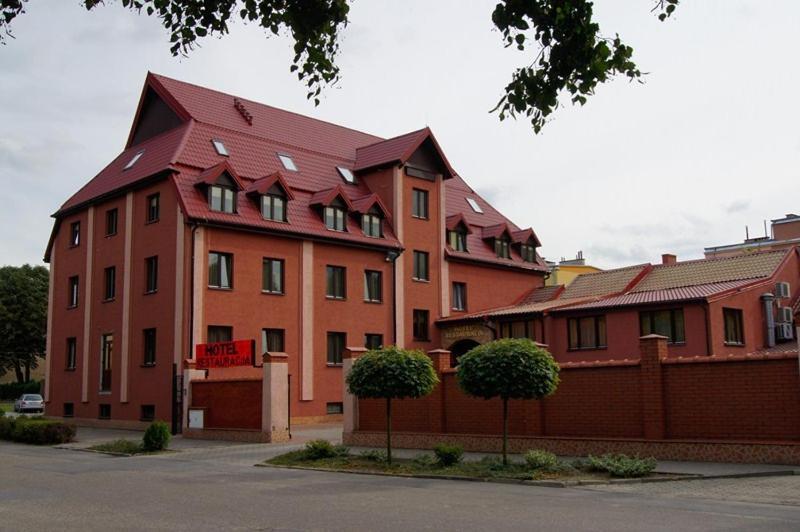 Hotel Krystyna 什奇特诺 外观 照片