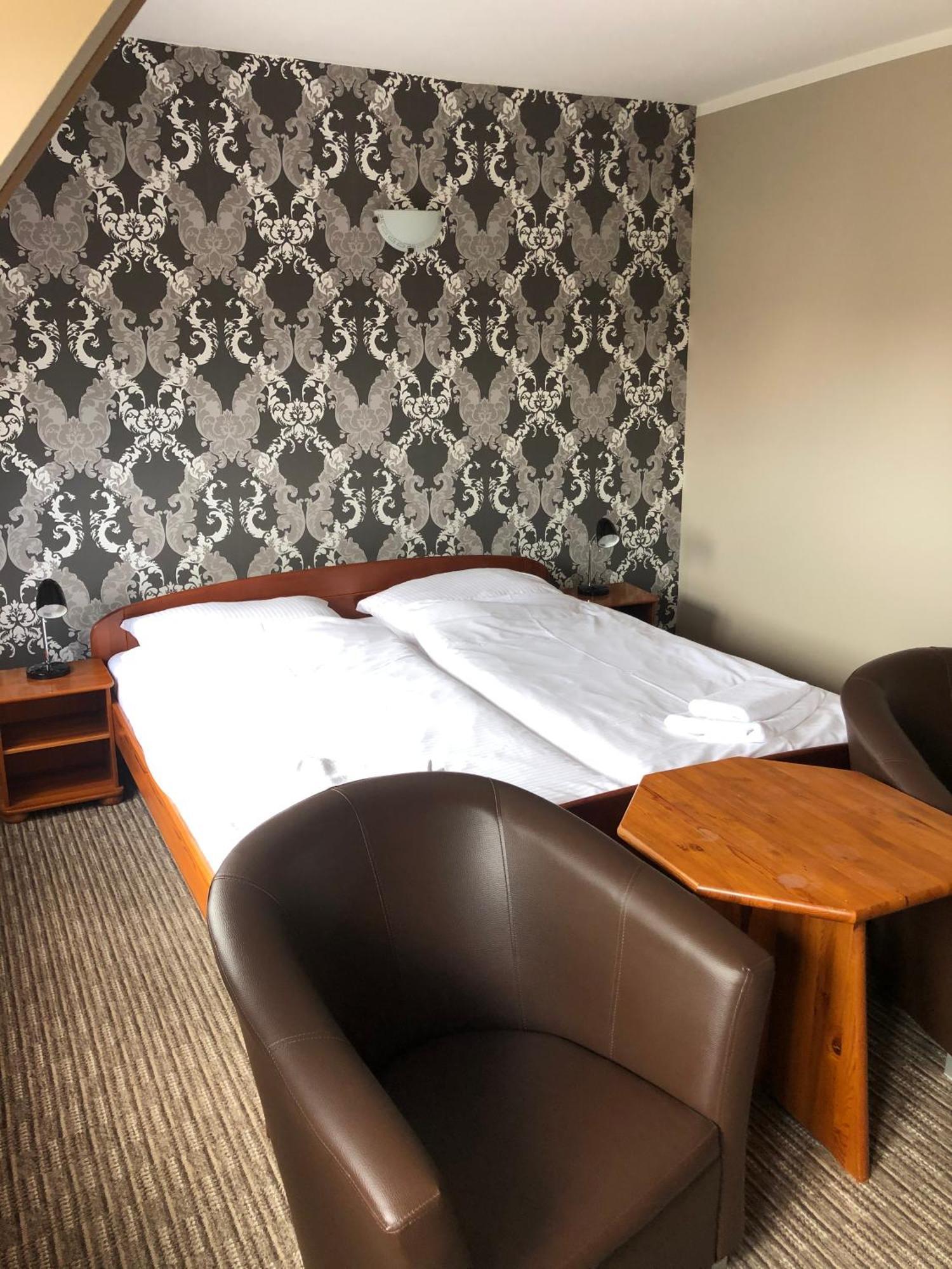Hotel Krystyna 什奇特诺 外观 照片