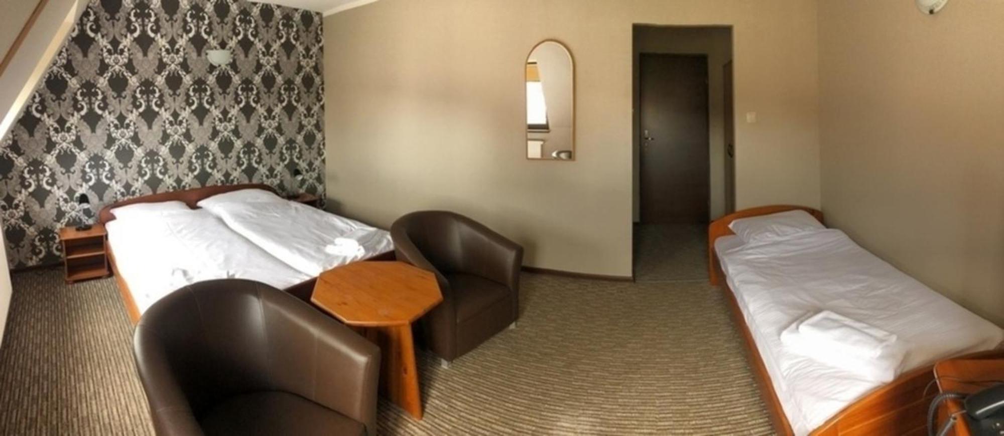 Hotel Krystyna 什奇特诺 外观 照片